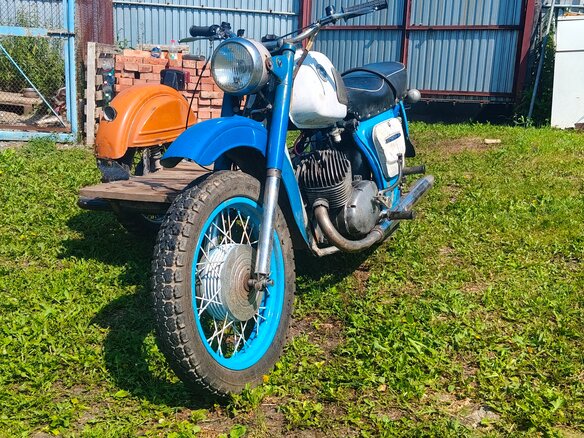 1973 ИЖ Юпитер, белый, 15000 рублей - вид 1
