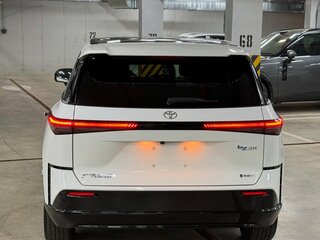 2026 Toyota bZ3X 50 kWh, белый, 2800000 рублей, вид 5