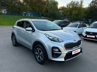 2019 Kia Sportage IV Рестайлинг, серебристый, 1845000 рублей, вид 2