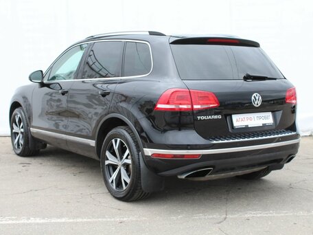 2016 Volkswagen Touareg II Рестайлинг, чёрный, 2930000 рублей, вид 5
