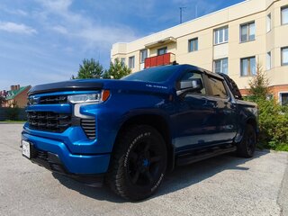 2022 Chevrolet Silverado Double Cab IV (T1XX) Рестайлинг, синий, 6830000 рублей, вид 1