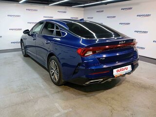 2021 Kia K5 III, синий, 2032000 рублей, вид 4