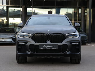 2021 BMW X6 40i III (G06), серый, 6452000 рублей, вид 2