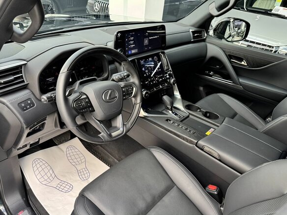 2025 Lexus LX 700h IV, чёрный, 19770000 рублей - вид 16