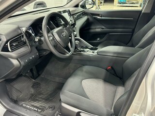 2021 Toyota Camry VIII (XV70) Рестайлинг, серый, 2700000 рублей, вид 5