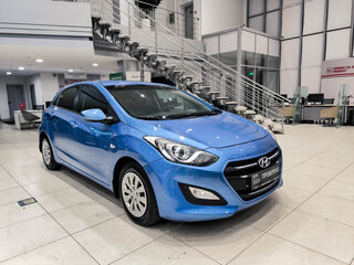 2016 Hyundai i30 II Рестайлинг, синий, 1270000 рублей, вид 3