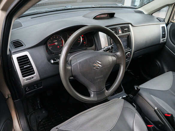 2007 Suzuki Liana I Рестайлинг, бежевый, 290000 рублей - вид 9