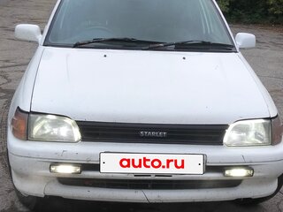 1991 Toyota Starlet 16V IV (P80), белый, 95000 рублей, вид 1
