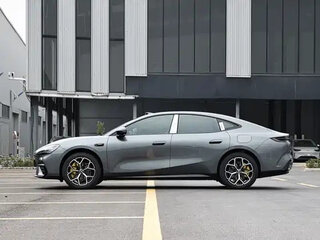 2026 Geely Galaxy TT, серый, 4877206 рублей, вид 4