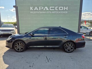 2017 Toyota Camry VII (XV50) Рестайлинг, серый, 2279000 рублей, вид 3