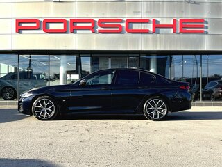 2020 BMW 5 серии 530d xDrive VII (G30/G31/G38) Рестайлинг, чёрный, 5650000 рублей, вид 2