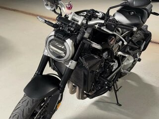 2018 Honda CB 1000R, чёрный, 1000000 рублей, вид 4