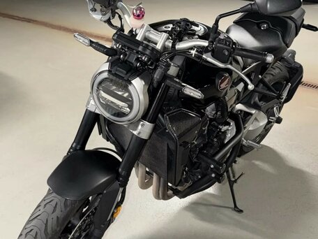 2018 Honda CB 1000R, чёрный, 1050000 рублей, вид 4