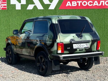 2018 Lada (ВАЗ) 2121 (4x4) I Рестайлинг, зелёный, 650000 рублей, вид 4