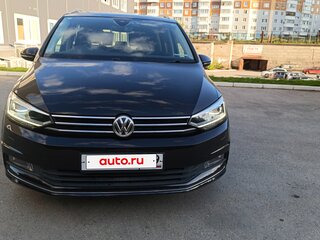 2016 Volkswagen Touran II, чёрный, 1720000 рублей, вид 2
