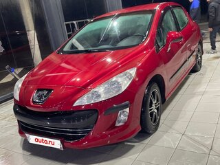 2008 Peugeot 308 I, красный, 500000 рублей, вид 1