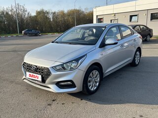 2017 Hyundai Solaris II, серебристый, 1110000 рублей, вид 3