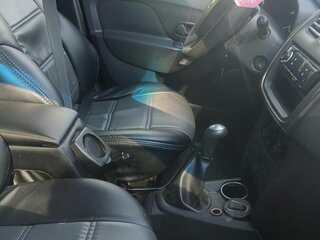 2015 Renault Logan II, серый, 440000 рублей, вид 5