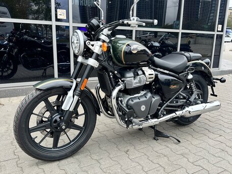2026 Royal Enfield Super Meteor, зелёный, 773000 рублей, вид 3