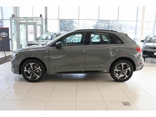 2026 Audi Q3 45 TFSI II (F3), серый, 5299000 рублей, вид 2