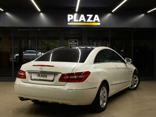 2012 Mercedes-Benz E-Класс 200 7G-Tronic IV (W212, S212, C207), белый, 1479000 рублей, вид 4