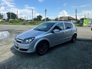 2005 Opel Astra H, серебристый, 300000 рублей, вид 1