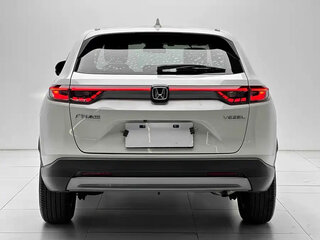 2023 Honda Vezel II, белый, 1921255 рублей, вид 5