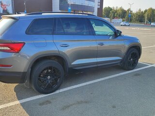2021 Skoda Kodiaq I, серый, 3170000 рублей, вид 5