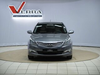 2015 Hyundai Solaris I Рестайлинг, серый, 790000 рублей, вид 2