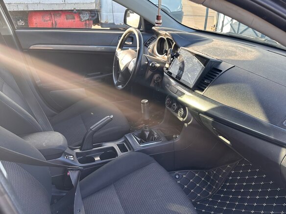 2008 Mitsubishi Lancer X, чёрный, 450000 рублей - вид 5