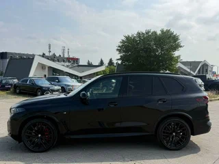 2026 BMW X5 40d IV (G05/G18) Рестайлинг, чёрный, 16390000 рублей, вид 4