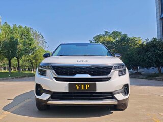2022 Kia KX3, белый, 1610000 рублей, вид 2