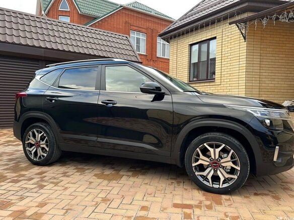 2022 Kia Seltos I, чёрный, 2300000 рублей - вид 6
