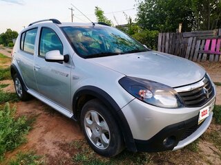 2013 Renault Sandero Stepway I, серый, 580000 рублей, вид 4