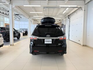 2013 Toyota Wish II Рестайлинг, чёрный, 1559000 рублей, вид 5