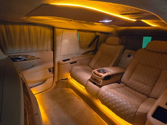 2014 Cadillac Escalade IV, чёрный - вид 8
