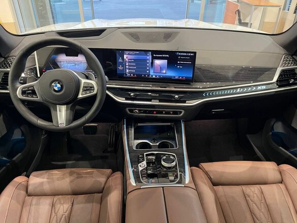 2024 BMW X5 30d IV (G05/G18) Рестайлинг, белый, 13600000 рублей - вид 16
