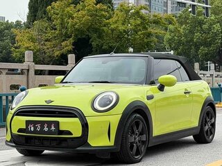 2023 Mini Cabrio Cooper III Рестайлинг 2, жёлтый, 2450000 рублей, вид 2