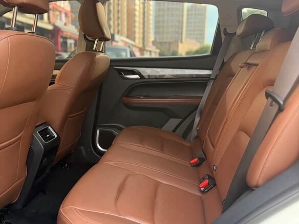2022 Geely Vision X6 Pro, белый, 1200000 рублей - вид 11