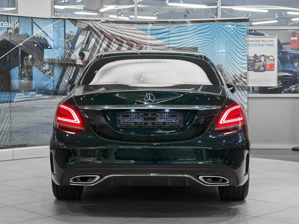 2019 Mercedes-Benz C-Класс 180 IV (W205) Рестайлинг, зелёный - вид 4