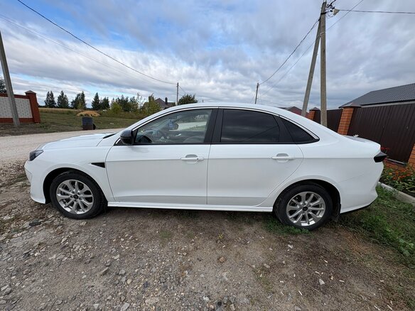 2024 Kaiyi E5, белый, 1250000 рублей - вид 4