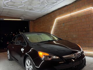 2012 Opel Astra GTC J Рестайлинг, чёрный, 699999 рублей, вид 4