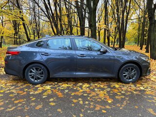2019 Kia Optima IV Рестайлинг, серый, 2000000 рублей, вид 4