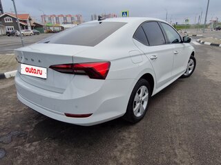 2021 Skoda Octavia IV (A8), белый, 2210000 рублей, вид 5