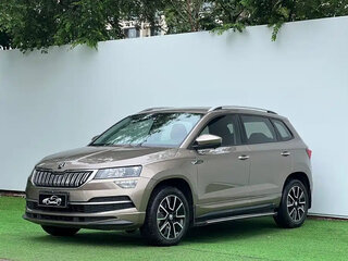 2022 Skoda Karoq DSG7 I, бежевый, 1995000 рублей, вид 1