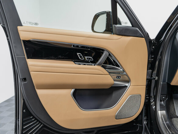 2026 Land Rover Range Rover P530 MHEV Long V, чёрный - вид 16