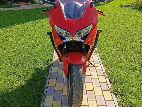 2015 Honda VFR 800, красный, 650000 рублей, вид 3
