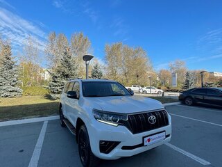2021 Toyota Land Cruiser Prado 150 Series Рестайлинг 3, белый, 6500000 рублей, вид 5