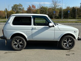 2017 Lada (ВАЗ) 2121 (4x4) I Рестайлинг, белый, 530000 рублей, вид 2