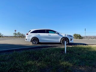 2020 Kia Ceed III, белый, 1850000 рублей, вид 1